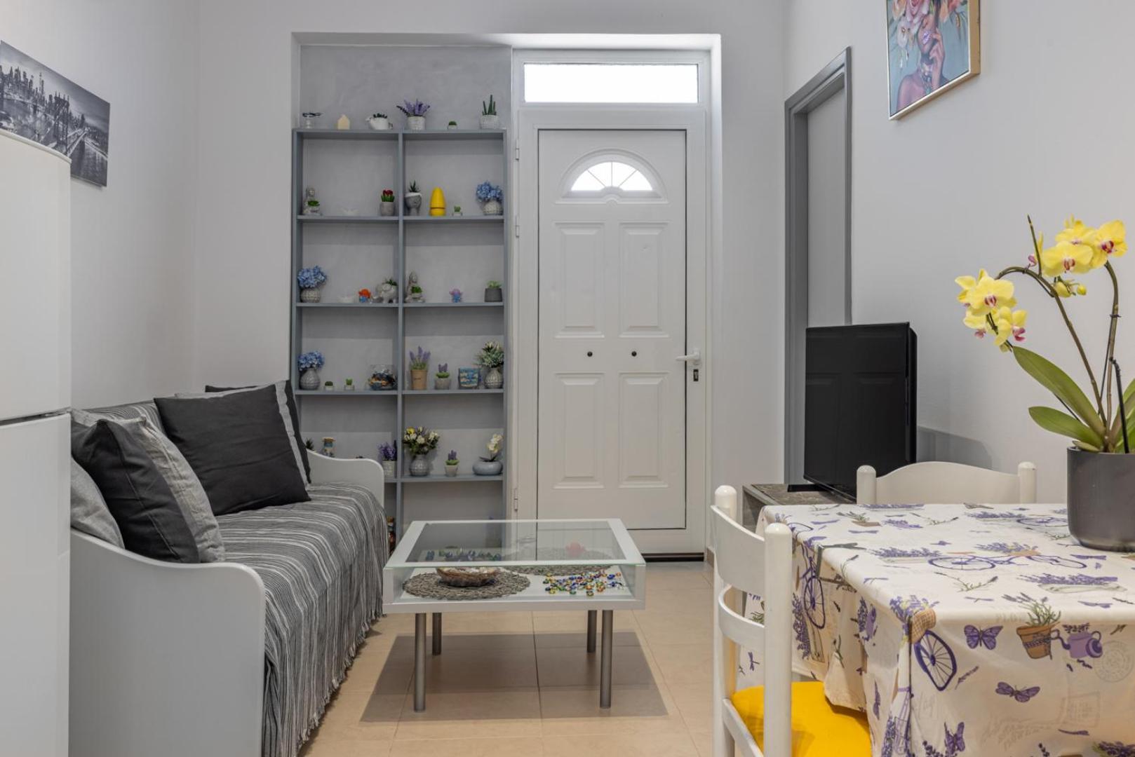 Rania's House
